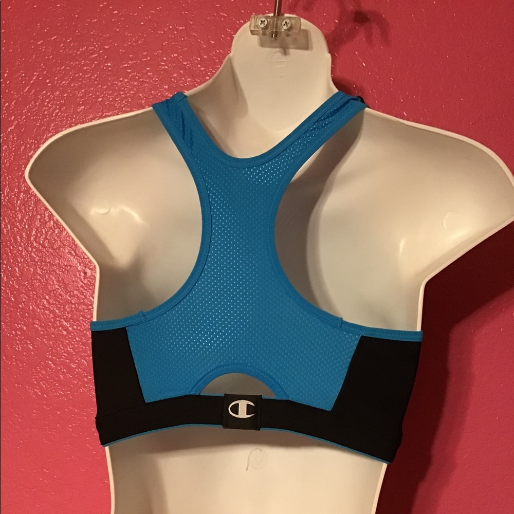 Champions reversible sports bra - Picture 4 of 4